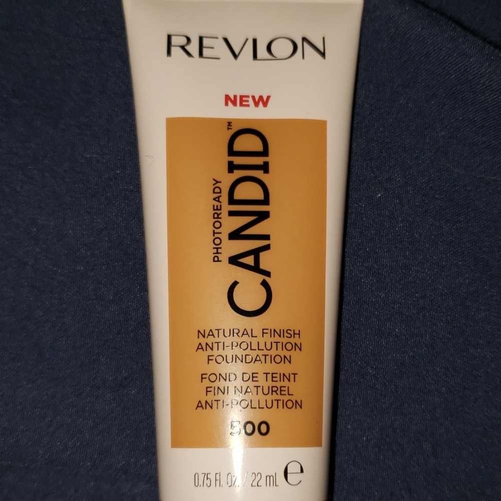 Revlon Photoready Candid Foundation